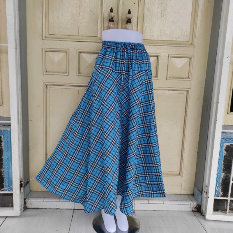 (BISA COD)ROK PAYUNG/ROK KATUN LEBAR/MOTIF BURBERRY-Biru langit