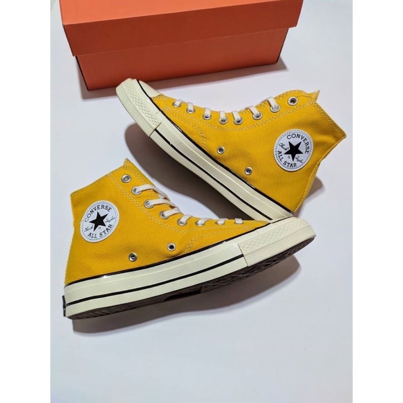 baby sunflower converse