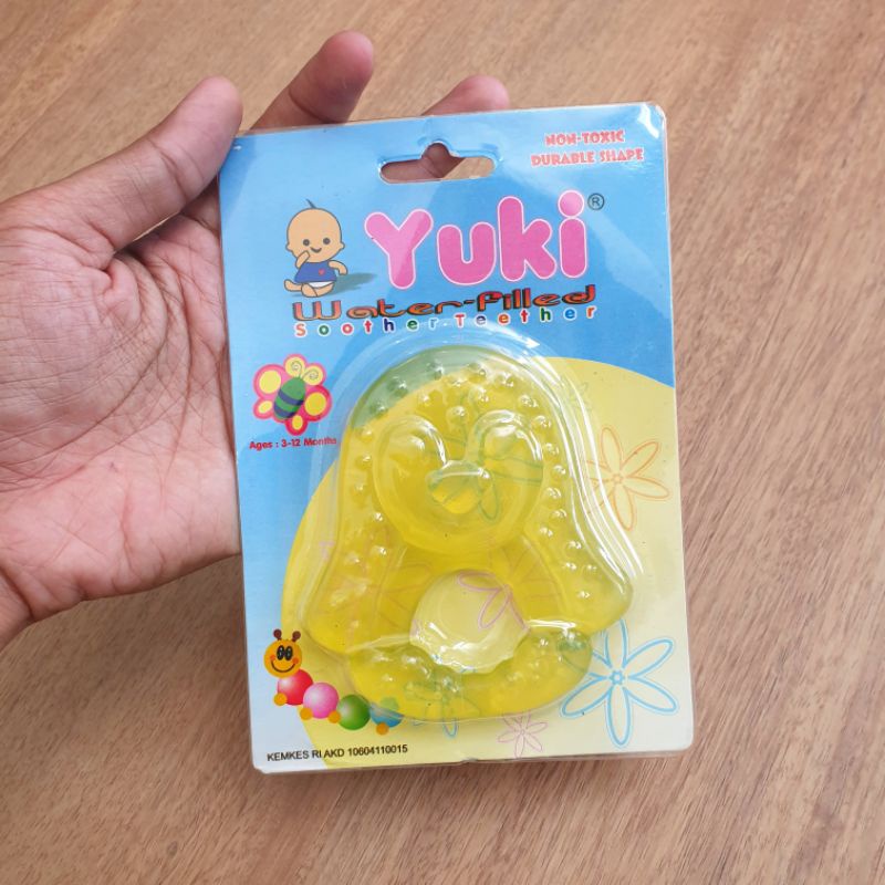 Yuki Water Filled Soother Teether 3 -12 Months / Yuki Gigitan Bayi YUKI