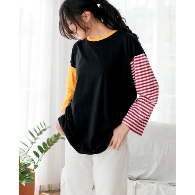 kaos polos kombinasi salur lengan panjang