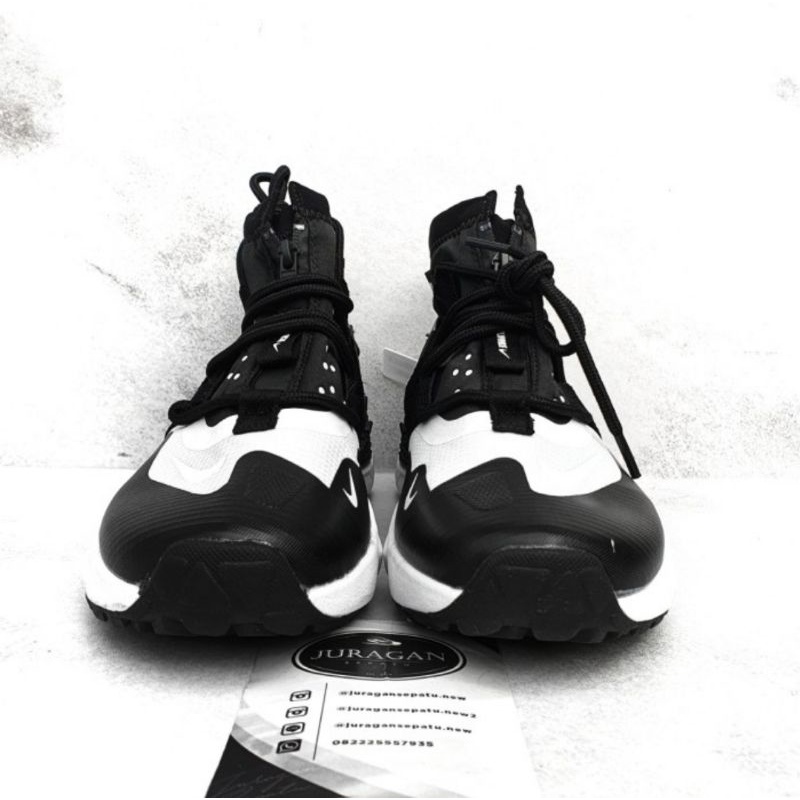Nike Air Huarache Gripp &quot;Black White&quot;