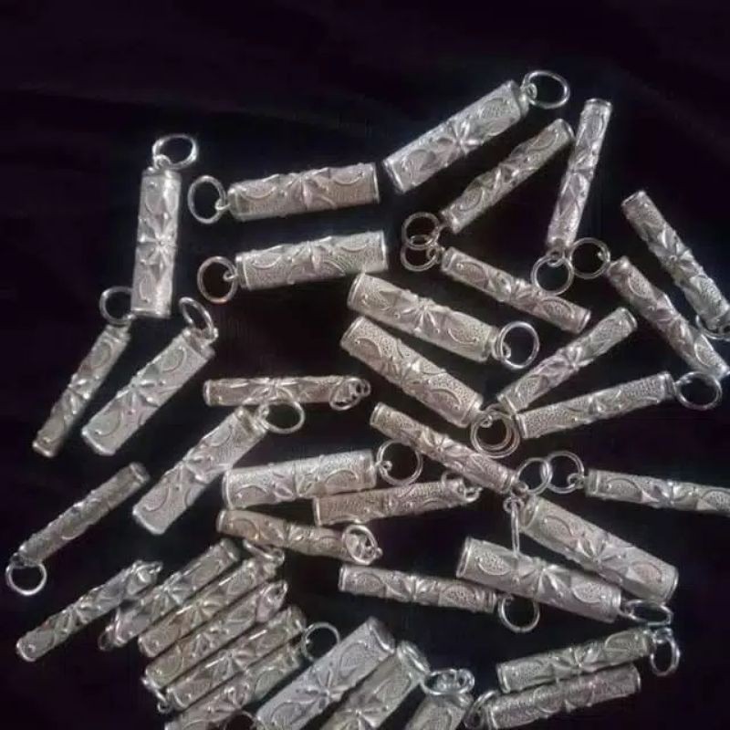 Liontin bambu (perak murni)