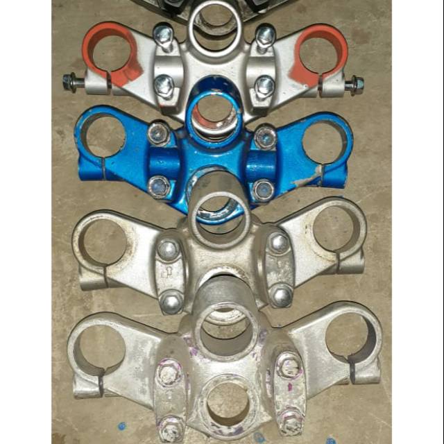 T segitiga atas upper fork holder original Copotan Motor Kawasaki ninja SS 150 R old