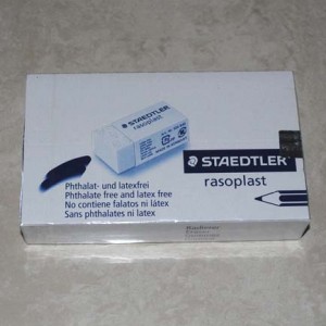 

Penghapus Staedtler Rasoplast Isi 40