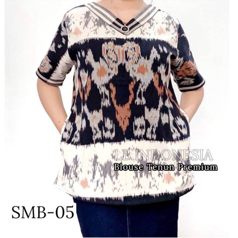Blus tenun motif Sumba NTT/blus tenun motif
