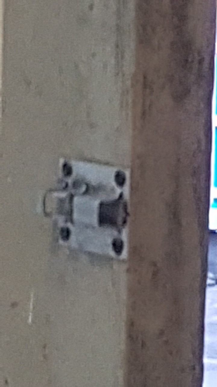 Selot Pintu Jendela / Grendel Fawi Silver 2 Inch / 2