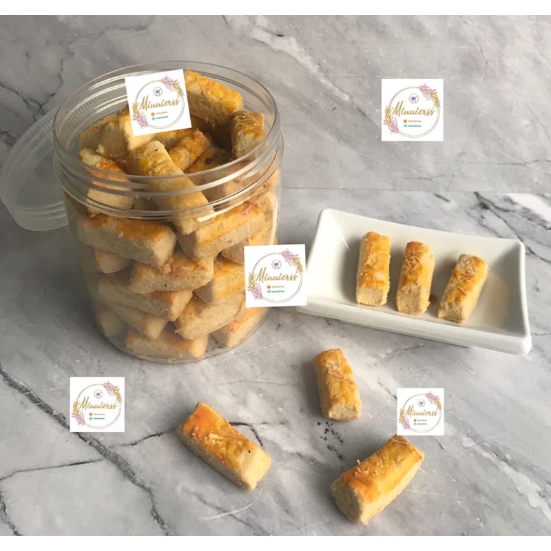 

Kue Lebaran / Kue Kastengel Keju