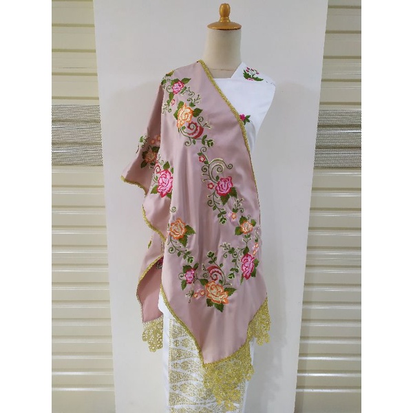 Salendang koto gadang bahan cavali /selendang koto gadang-Peach muda