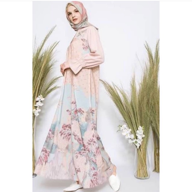 Neisha Dress Ria Miranda