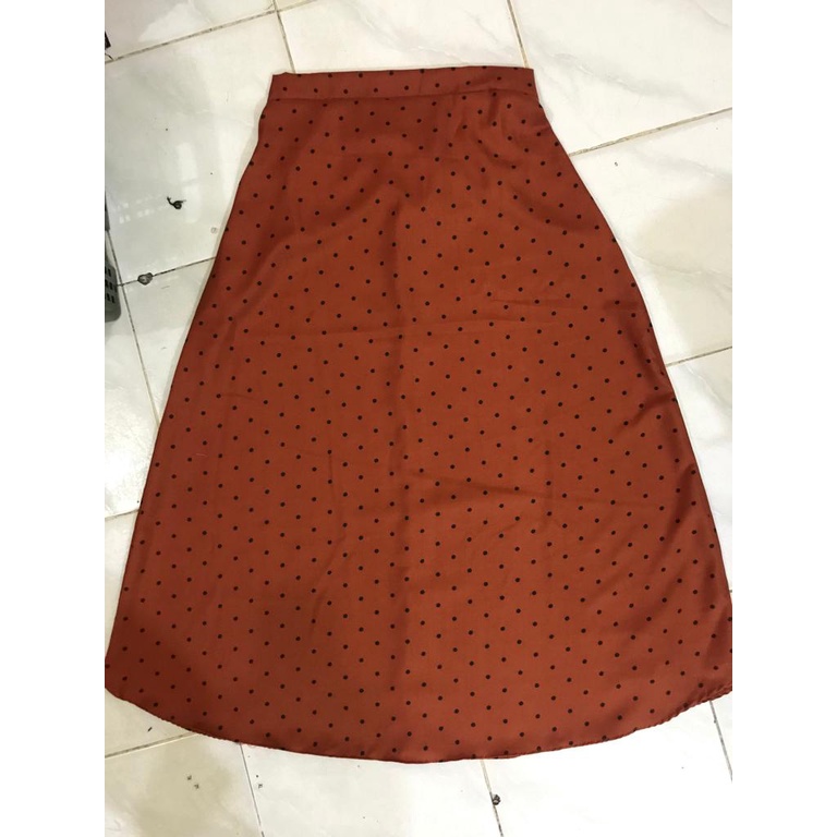 Rok Polka High Waist - Wearing BENA