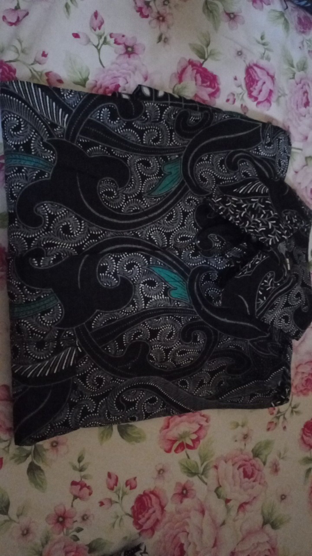 Kemeja Batik Pria Motif Berkelas Istimewa Murah