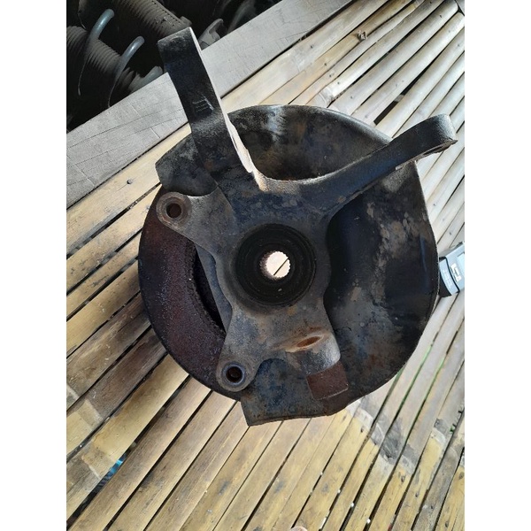 knakel depan kanan accen