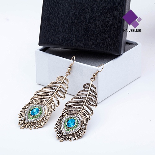 Anting Kait Desain Bulu Merak Aksen Berlian Imitasi Gaya Vintage Untuk Wanita
