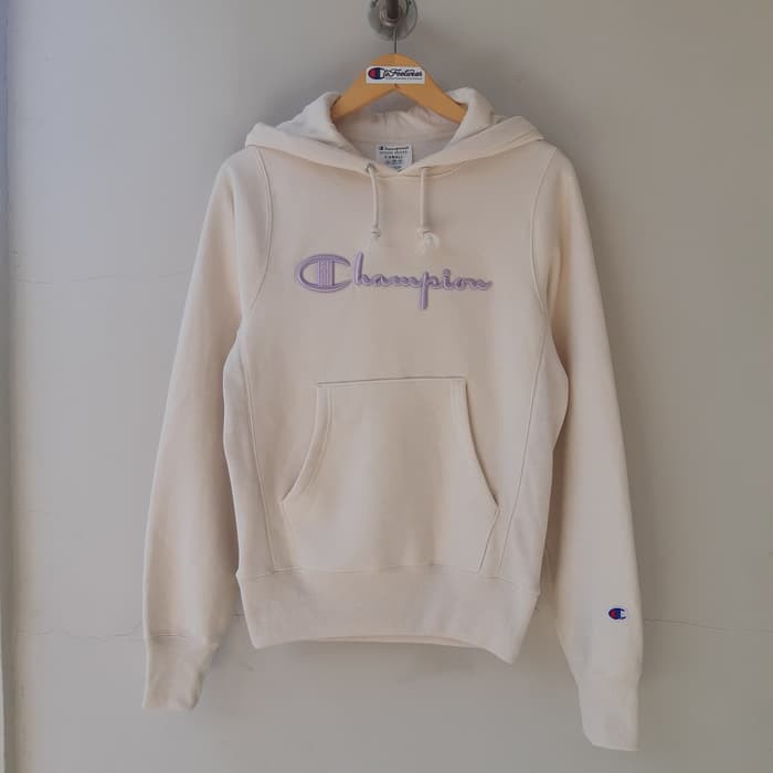 white champion hoodie xs