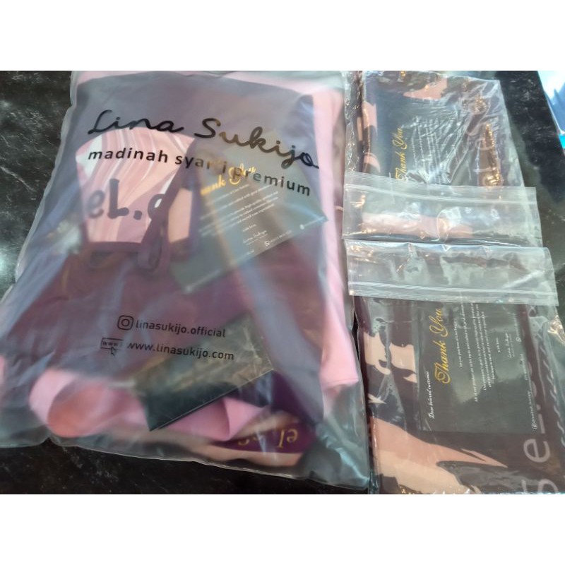 LINA SUKIJO/Charlota Set & Scraft by Lina Sukijo/Ress Dehumaira Collection