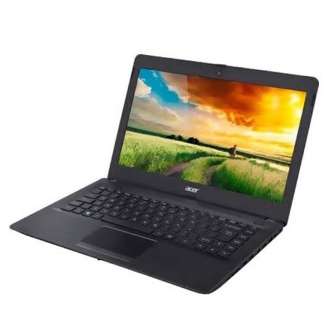 Laptop Acer Z1402 Core i5 14in