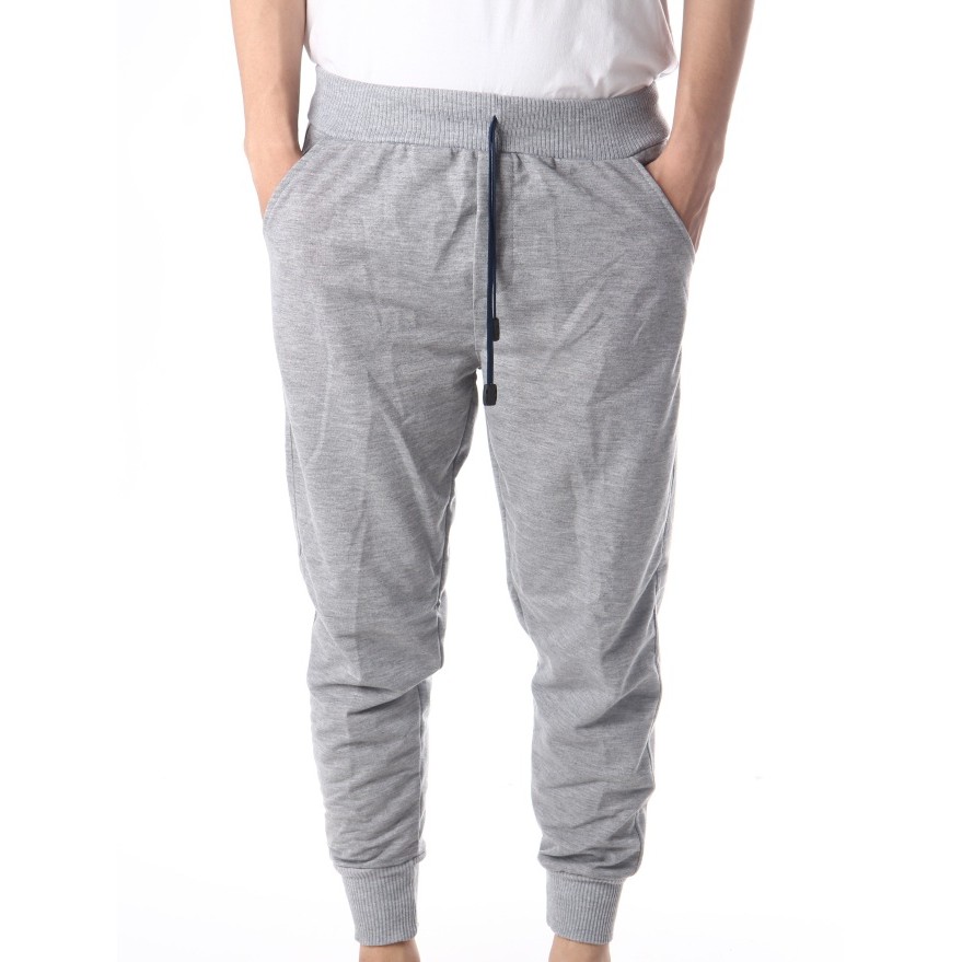 Paket 3pcs Celana panjang jogger bahan adem dan nyaman Paket 3pcs Celana panjang jogger bahan adem dan nyaman