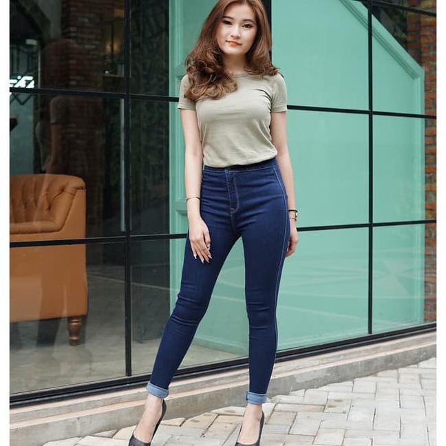 Celana panjang wanita jeans high waist / celana panjang wanita hight waist polos warna / celana panjang wanita kerja /  celana panjang kekinian paling baru / celana panjang wanita formal jeans / celana panjang wanita jeans polos gak murahan / celana panja