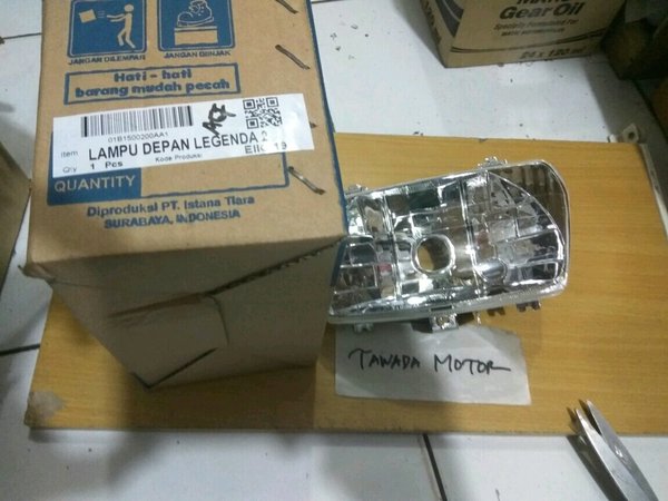 replektor lampu depan honda legenda 2 merk win