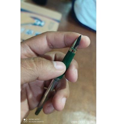 

Harga Spesial.. satu set paket hemat peralatan menulis lengkap Pena tutul pena celup lugot lafadz qalam kalam pentul mata pena Bak wadah tinta mangsi yamura aras serat ares mata pena