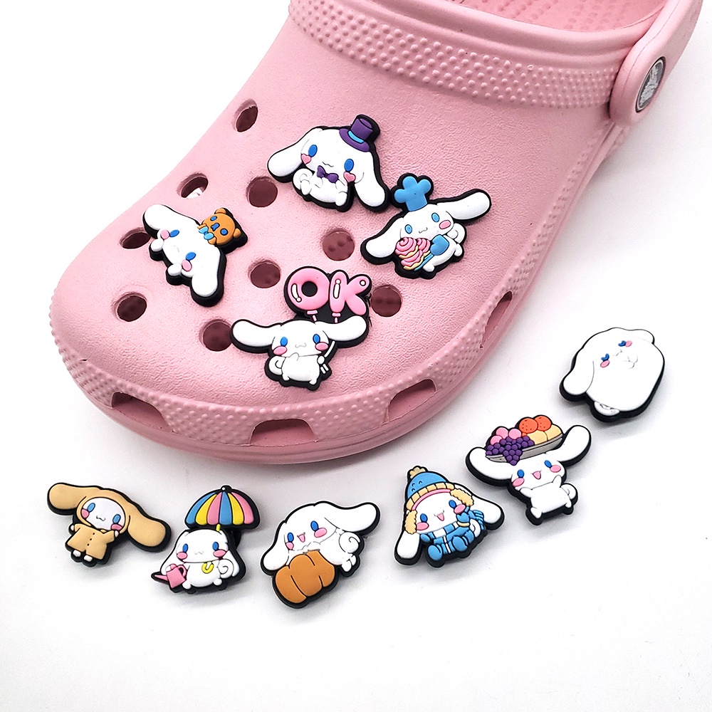 Jibbitz anjing yugui yang lucu Crocs Pin Gesper Sepatu Motif Kartun anime shoe charms DIY decorate gadis Anak sandal Hadiah accessories