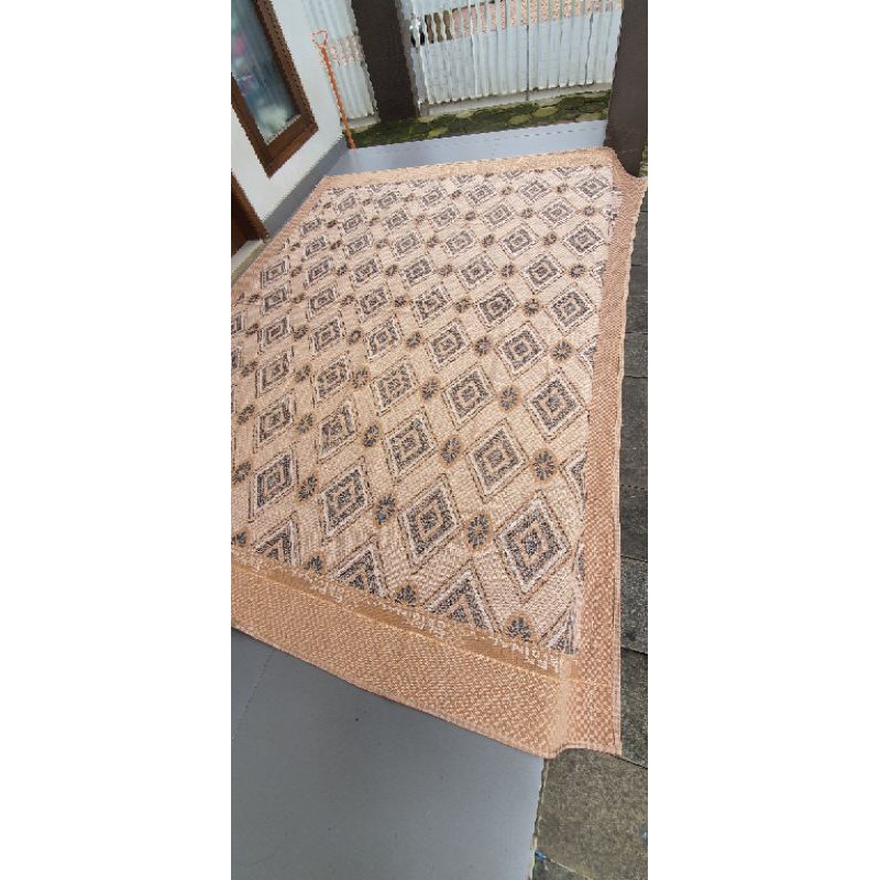 Preloved import karpet