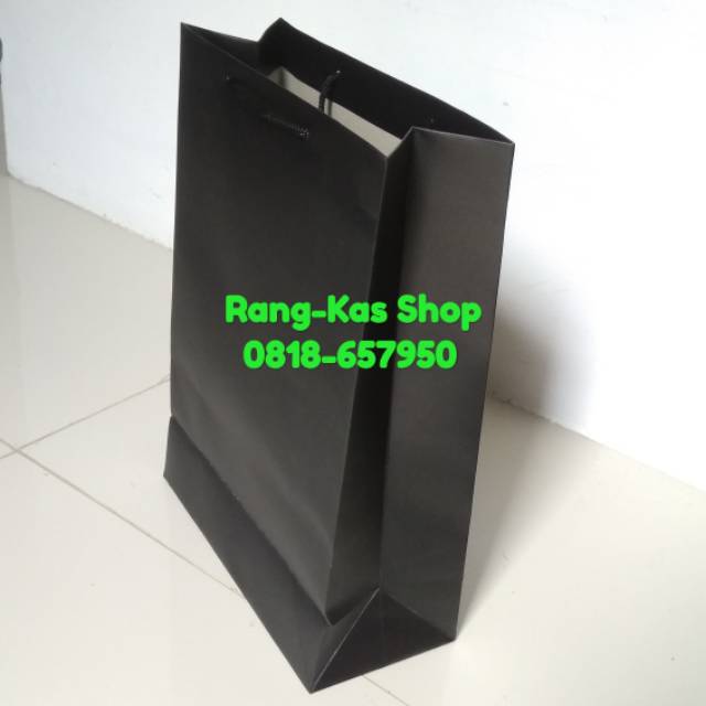 

Paperbag hitam Buku Small karton