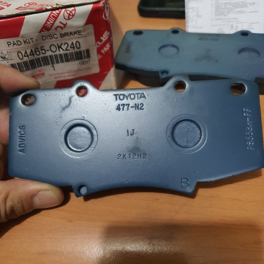 Fortuner vnt Hilux vigo 2010-13 up toyota brake pad depan