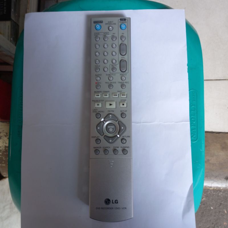 Remote LG DVD / VCR Recorder Original .