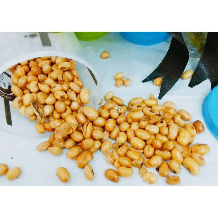 

Kacang Kedelai Goreng 500 gr Enak Murah Original Pedas Balado Asli Free Ongkir dan COD