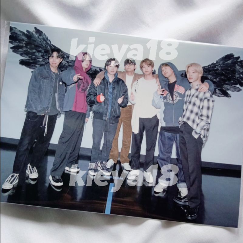 BTS POP UP STORE POSTCARD