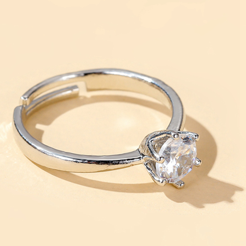 Cincin Model Six Claw Warna Silver Gold Aksen Kristal Bahan Zircon Untuk Wanita