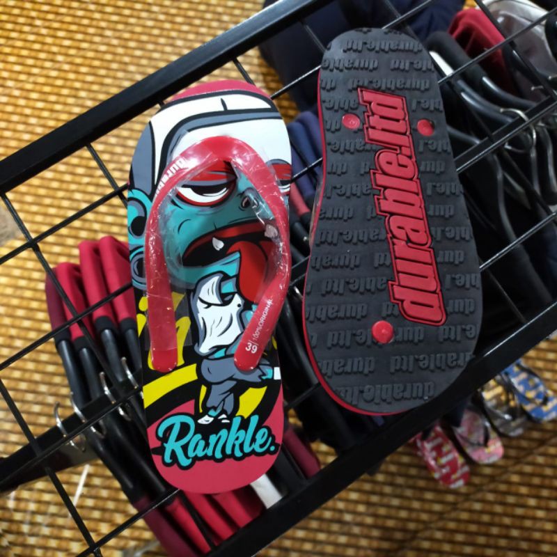 SENDAL / DISTRO / RANKLE / PRIA/KADO PACAR/