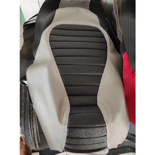 kulit jok motor cafferecer modifikasi custom scoopy nmax vario