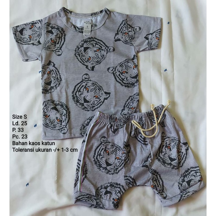 setelan pendek anak little koda s abu macan