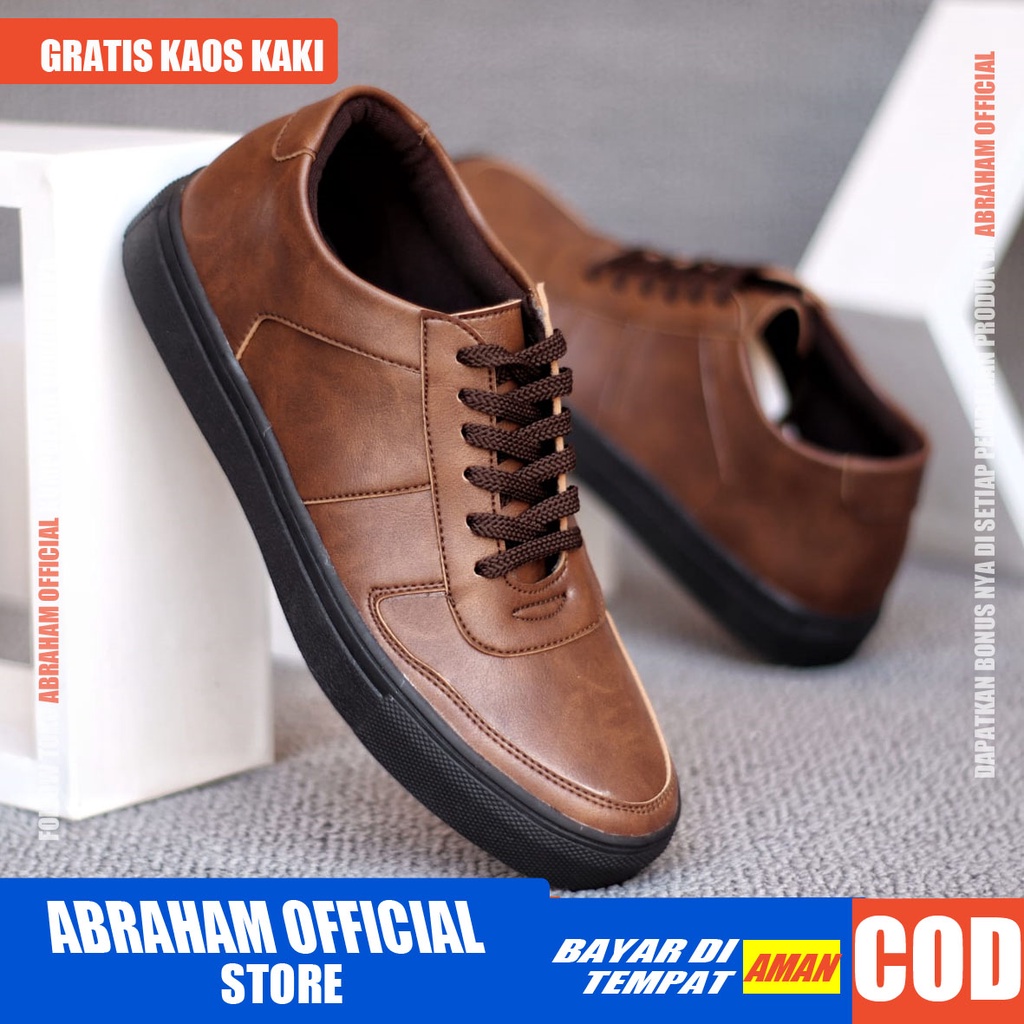 ABRHM X AUGUST Sepatu Sneakers Pria Kulit Sintetic Premium Sepatu Pria Casual Cowok / Cowo Sepatu Kasual Semi Formal Kerja Kantor Kuliah Gaya Santai Keren Kekinian Original Murah Terlaris