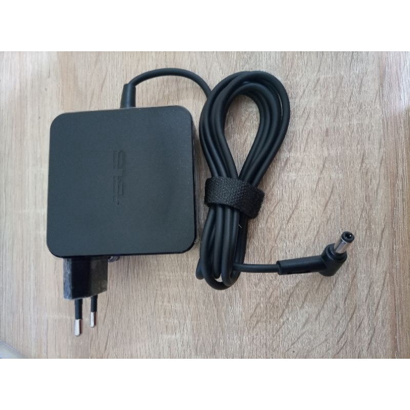 Charger Casan Laptop Asus A455L A455LA A455LD A455LB A455 A450 A450C A451C