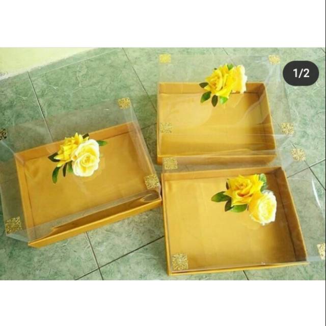 Box seserahan,  tutup full mika ( 1 box)