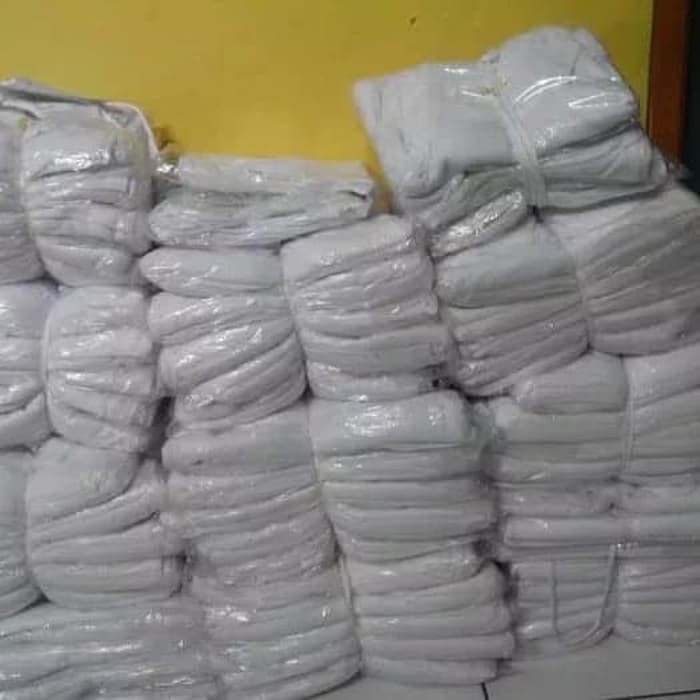 Kaos dalam anak remaja tanggung L6