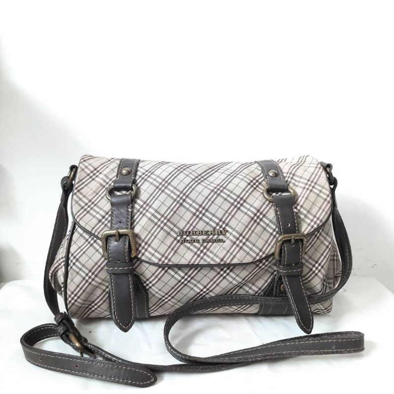 Burberry Sling Bag Second