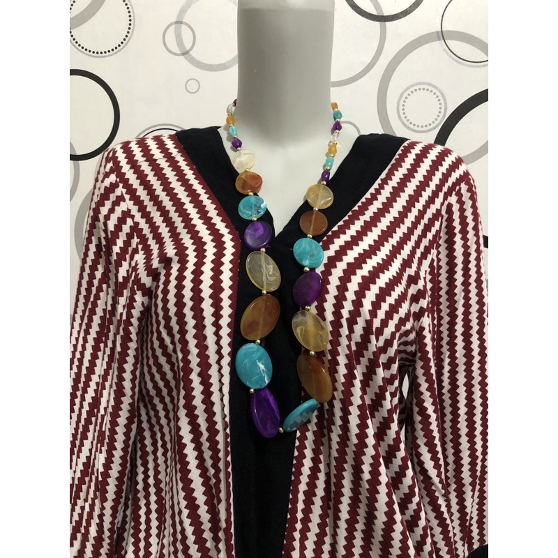 Outer Wanita Sixty One