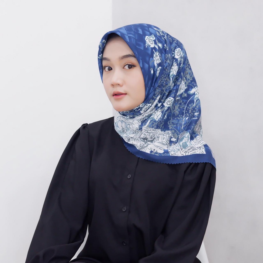 Square Motif Maira Part 1-M 7