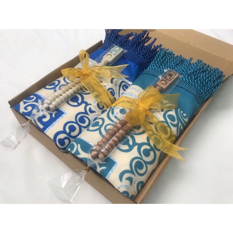 Paket Sajadah/Kado Islami/Paket tahlilan/souvenir tahlilan/kado pernikahan/sajadah couple/sajadah