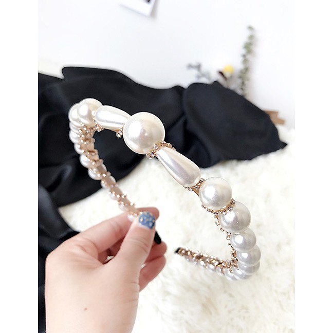 LRC Bando Fashion White Alloy Diamond Irregular Pearl Headband F52904