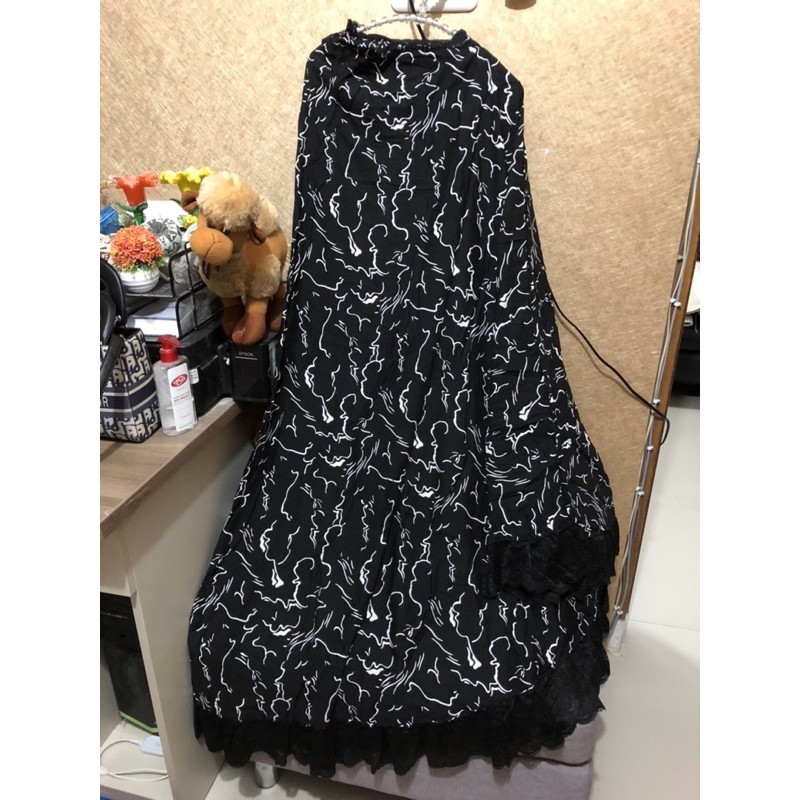 Preloved Hitam Renda Flower Bunga Abstrak Mukena Dingin Motif Lebaran Ramadhan Ihram Umrah Shalat