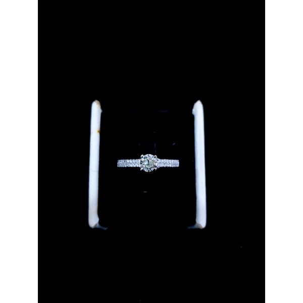 cincin mata 1 ring emas putih samping berlian
