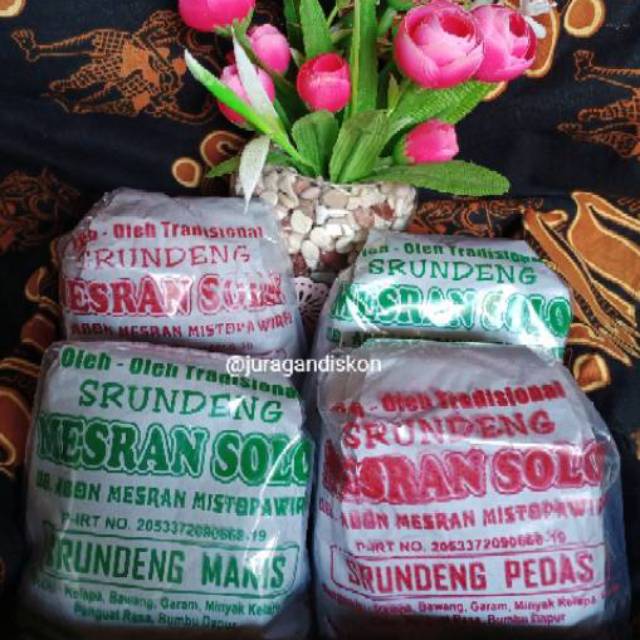 

Srundeng Mesran Solo (Pedas/Manis) 250 Gr