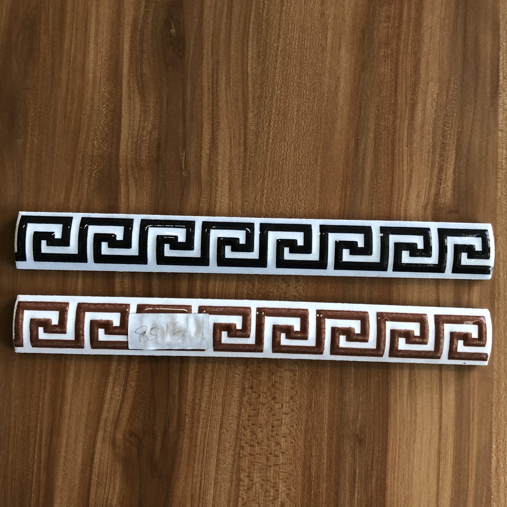 KERAMIK KUKU MACAN MOTIF VERSASE/ 2CM X 20 CM