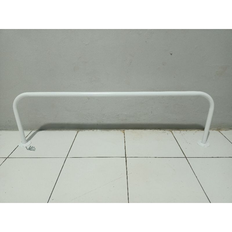 Gantungan baju besi/Dinding (panjang 1 meter) free paku beton