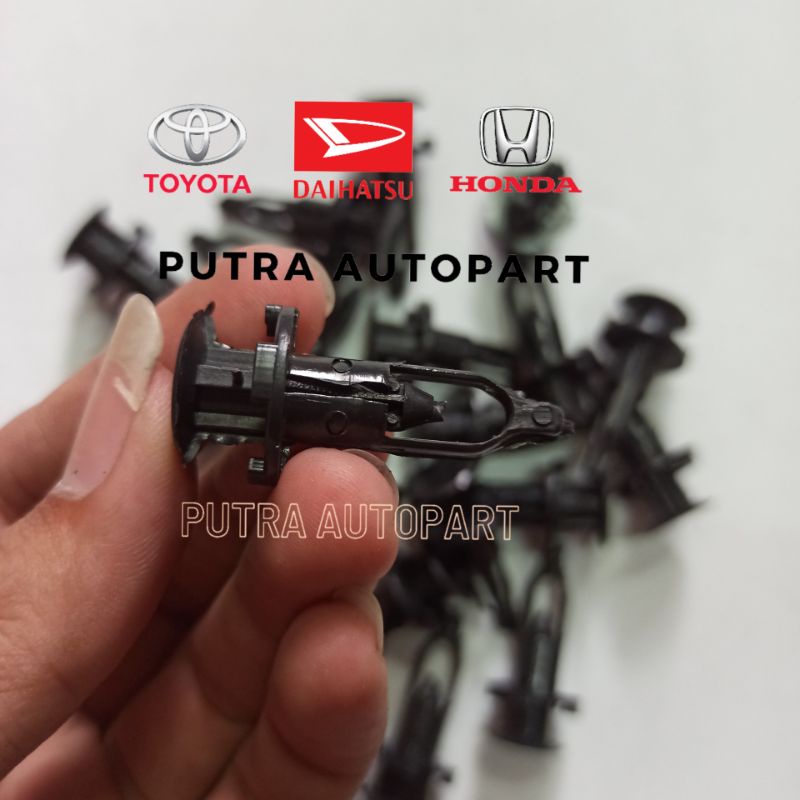 kancing / klip bemper innova fortuner hilux altis harga satuan